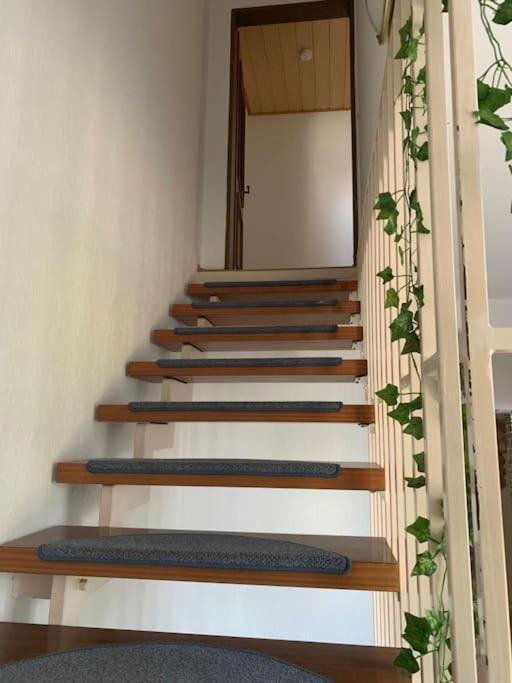 Private Studio Apartment With Balcony In Dortmund-Brackel Esterno foto