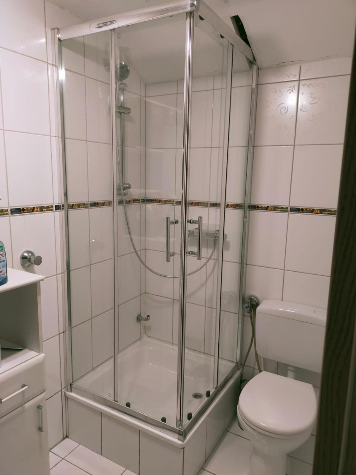 Private Studio Apartment With Balcony In Dortmund-Brackel Esterno foto