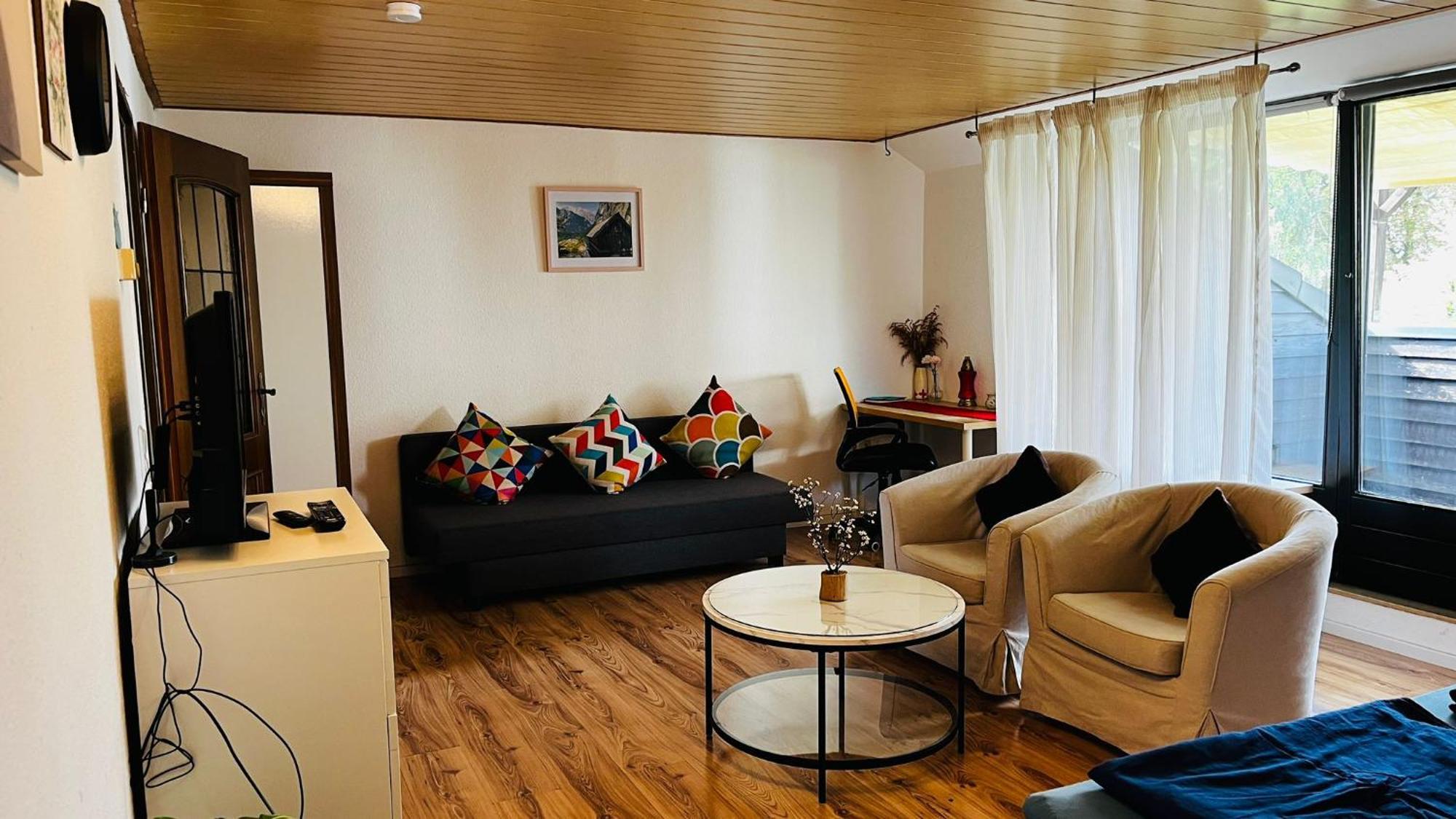 Private Studio Apartment With Balcony In Dortmund-Brackel Esterno foto